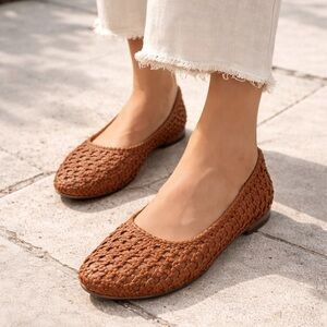 TOMS Woven Leather Ballet Flats • Slip-On • Brown • Women’s Size 9